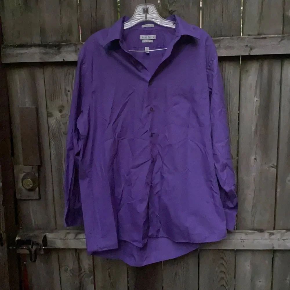 Van Heusen ButtonβDown Shirt sz 16.5
